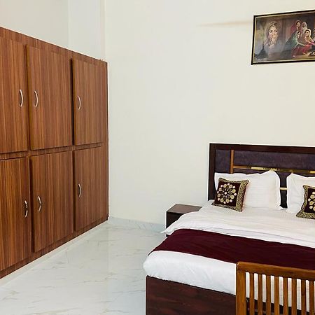 Zora Park Luxury Rooms Βιζαχαπατνάμ Εξωτερικό φωτογραφία