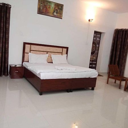 Zora Park Luxury Rooms Βιζαχαπατνάμ Εξωτερικό φωτογραφία