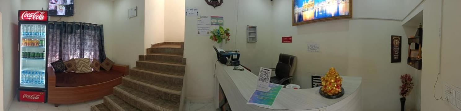 Zora Park Luxury Rooms Βιζαχαπατνάμ Εξωτερικό φωτογραφία