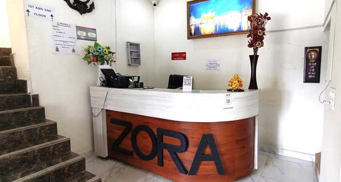 Zora Park Luxury Rooms Βιζαχαπατνάμ Εξωτερικό φωτογραφία