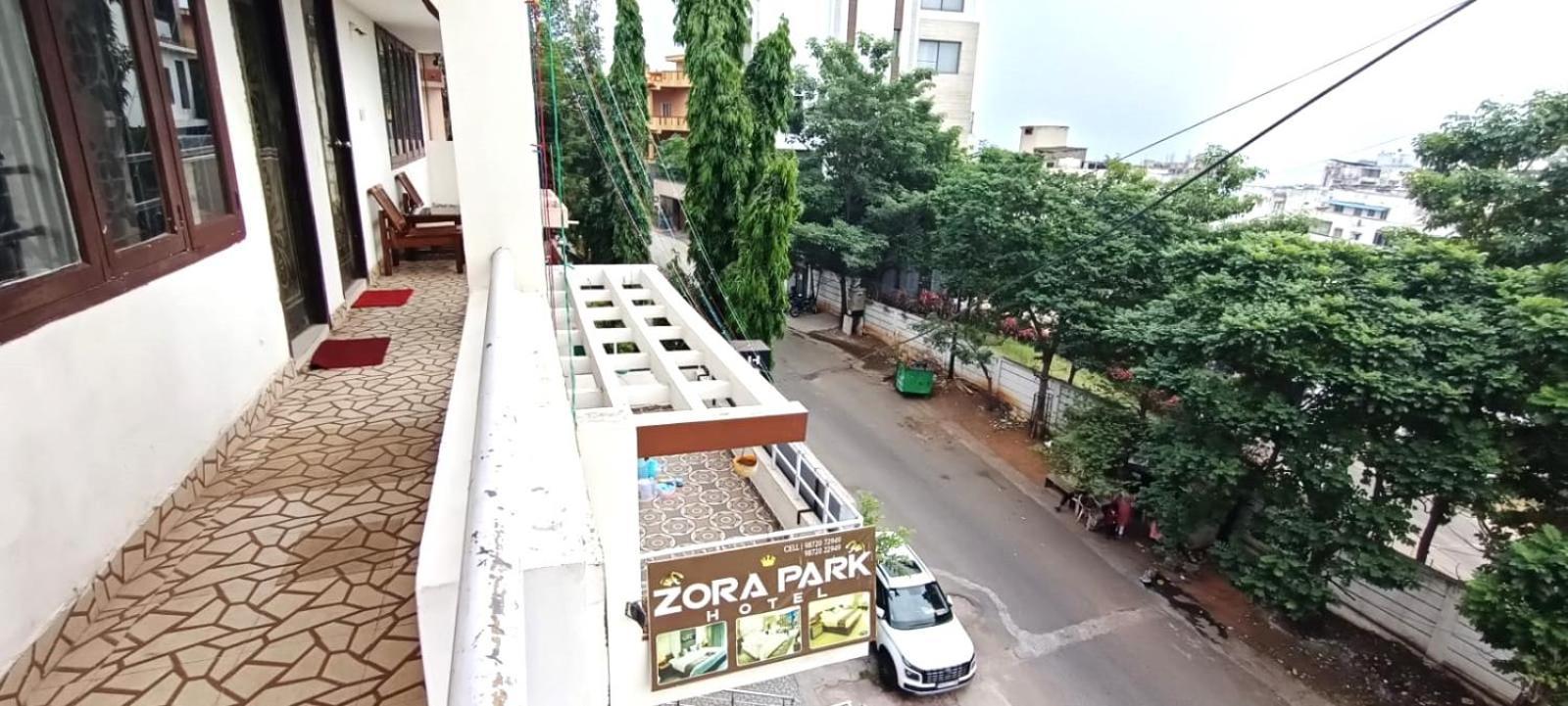 Zora Park Luxury Rooms Βιζαχαπατνάμ Εξωτερικό φωτογραφία