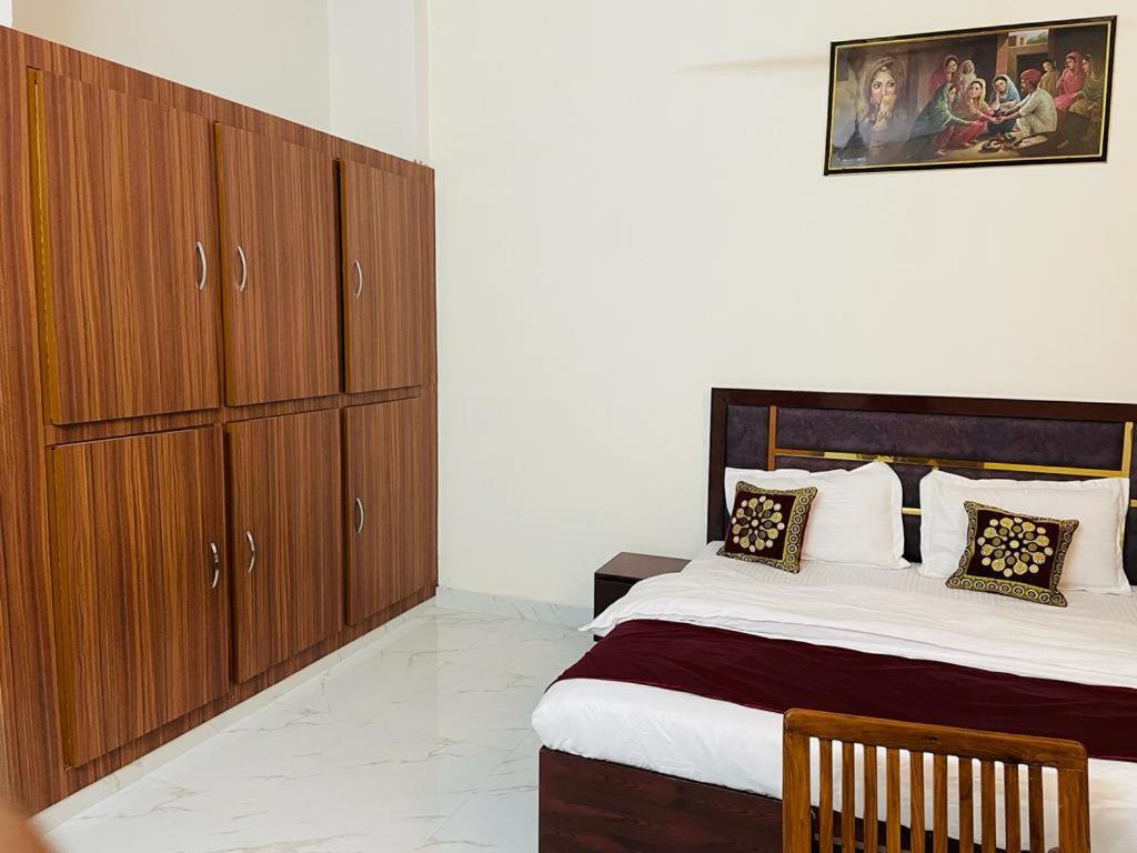 Zora Park Luxury Rooms Βιζαχαπατνάμ Εξωτερικό φωτογραφία