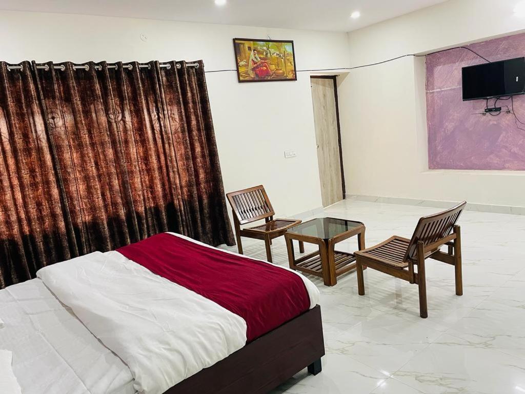 Zora Park Luxury Rooms Βιζαχαπατνάμ Εξωτερικό φωτογραφία